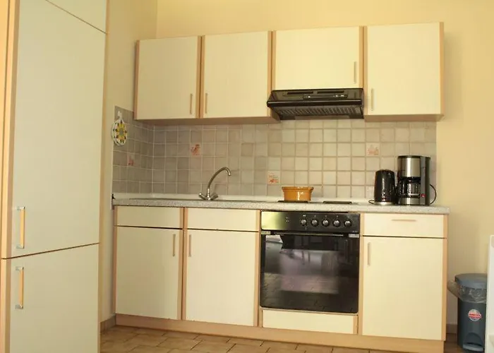 Zur-kirsche Lägenhet Nahrendorf